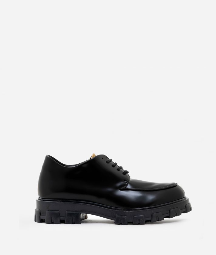 Derby in leather with laces Black