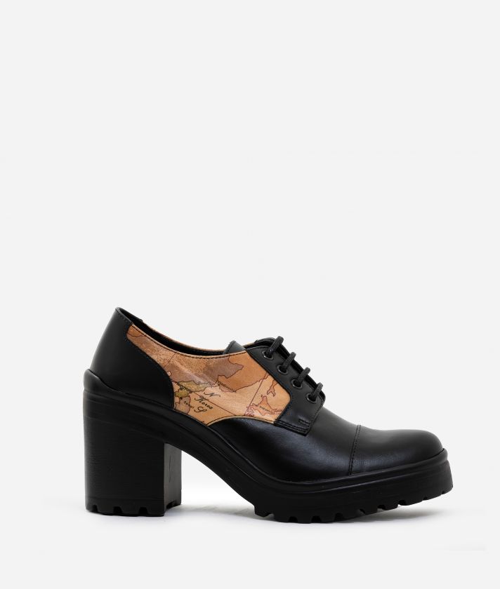 Brogues in smooth leather and Geo Classic Black 