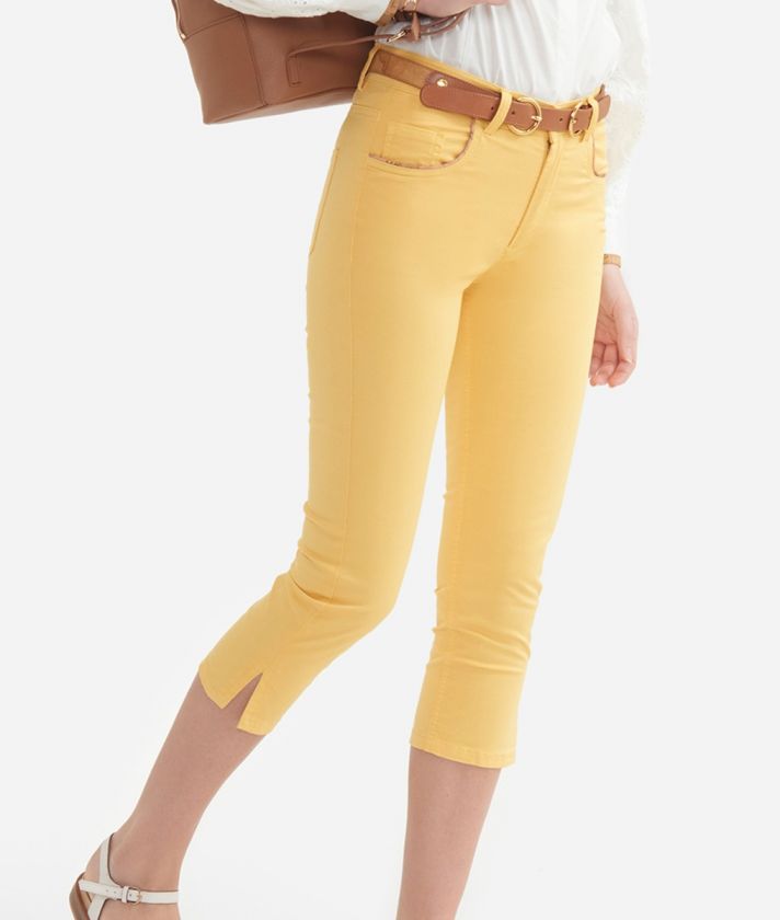 Capri pants in satin dyed cotton Yellow Grain