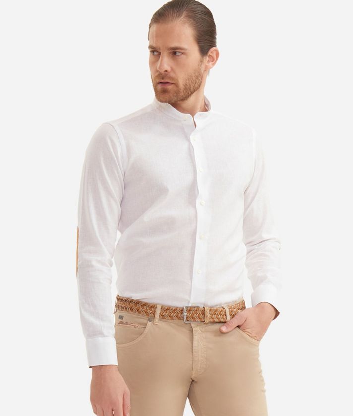 Camicia slim fit  in misto lino con colletto alla coreana con toppe Geo Classic Bianco