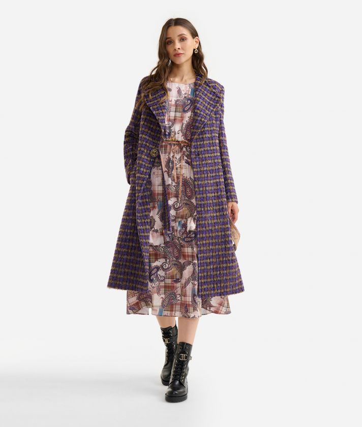  Checkered long coat with 1C brooch Blueberry
