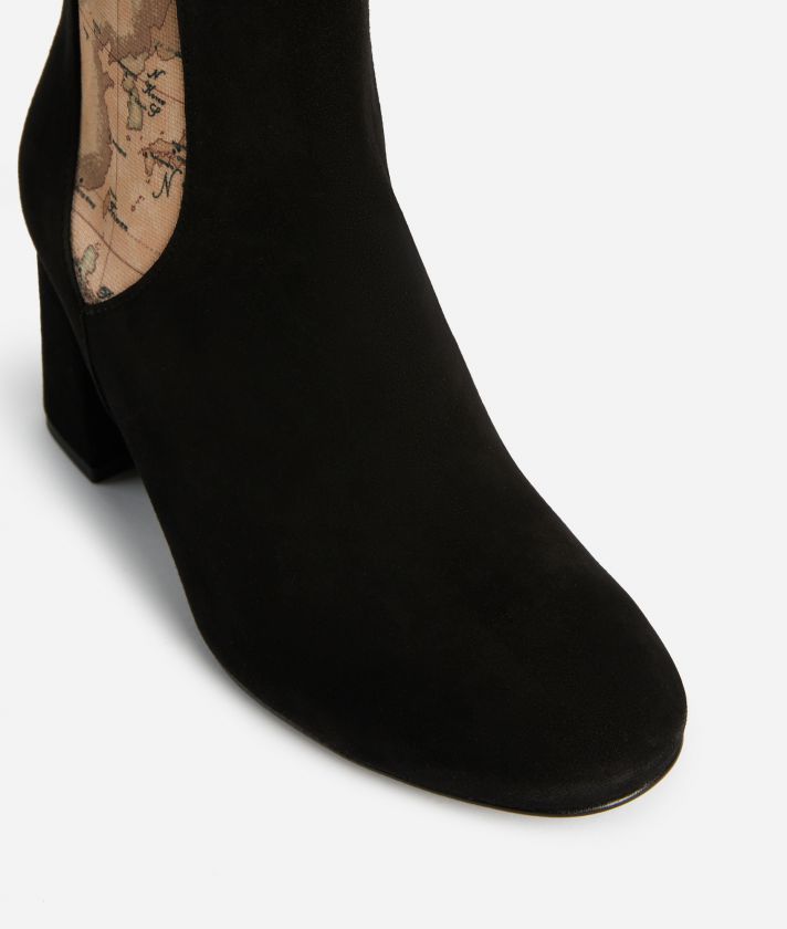 Suede ankle boots with elastic Black