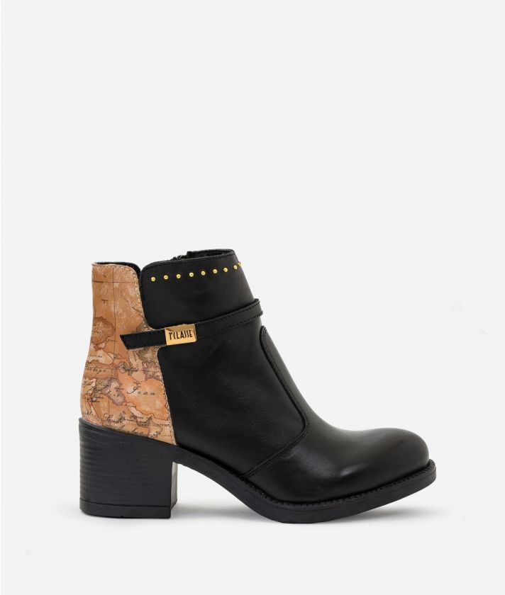 Smooth leather ankle boots with logo plate Black