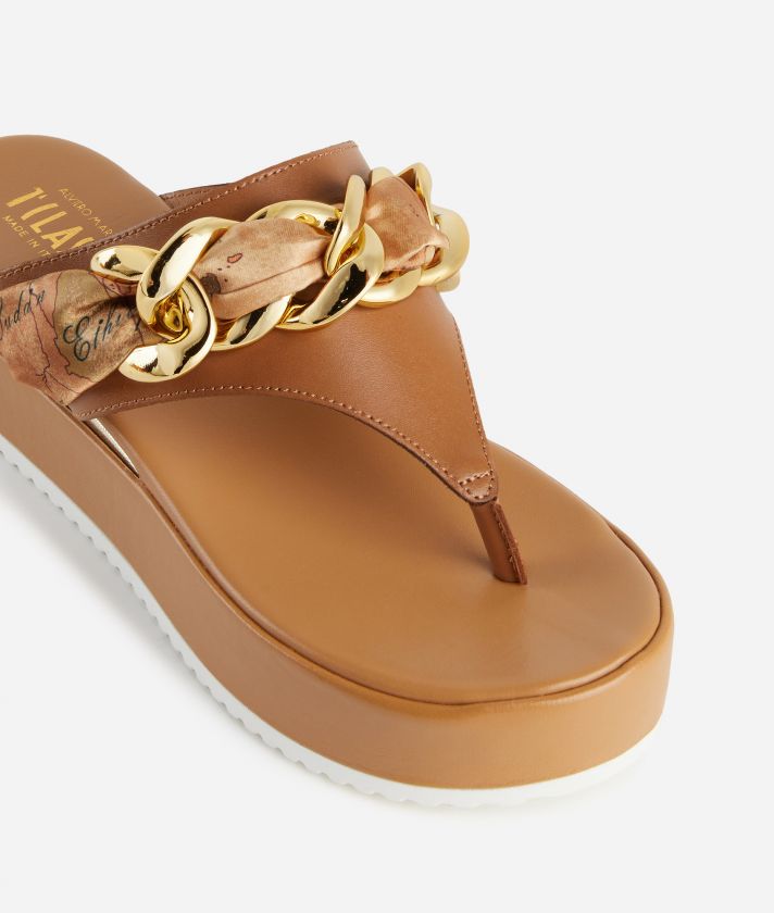 Smooth leather wedge thong sandals with chain Leather Brown