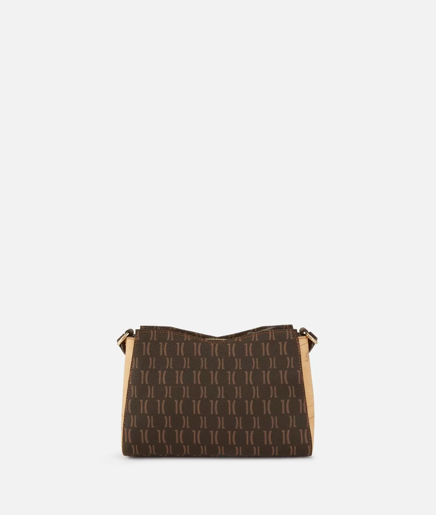 Woman with brown Louis Vuitton checkered bag on September 22, 2018