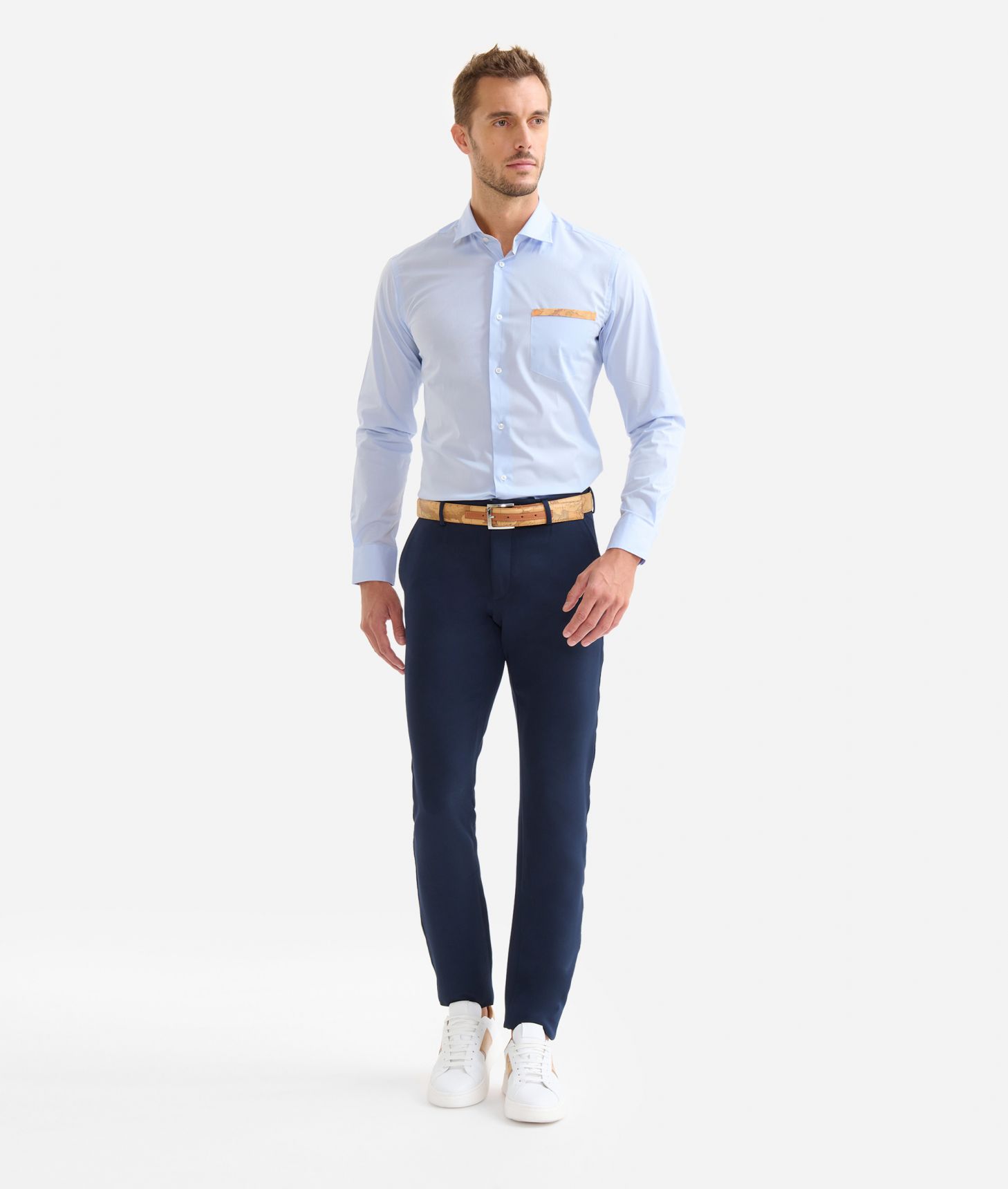 Camicia slim fit in cotone con dettaglio tasca Azzurro Polvere,front