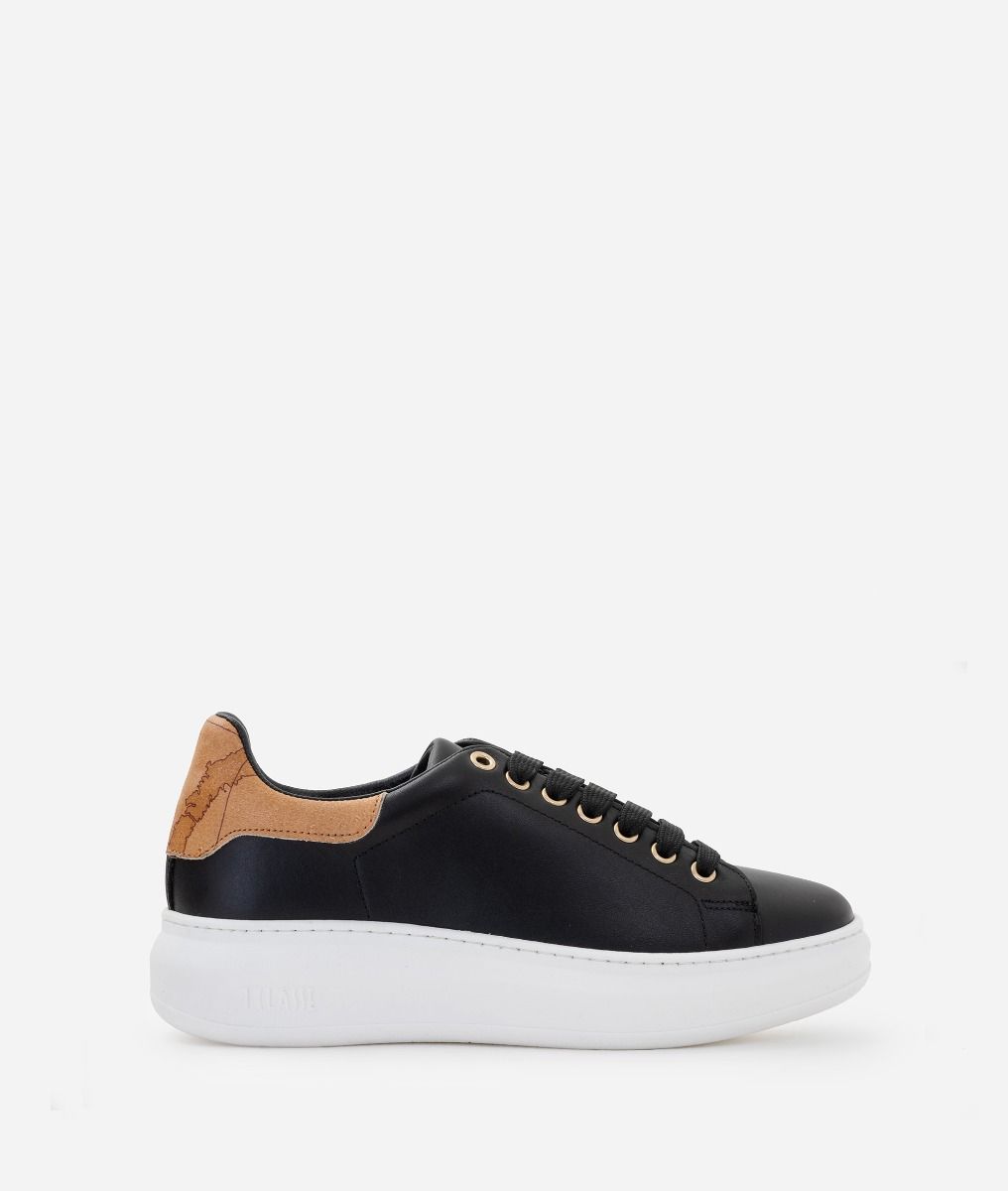 Smooth leather sneakers with tassel details Black,front