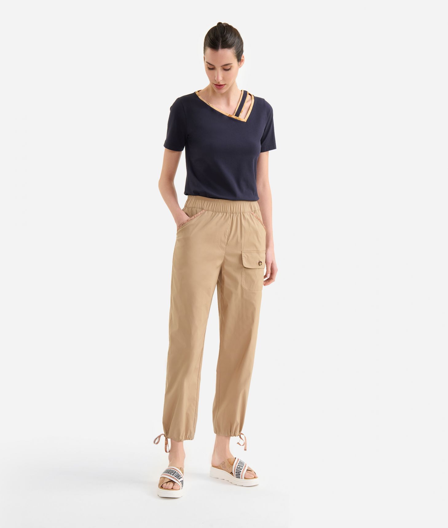 Technical popeline joggers with pockets Desert,front