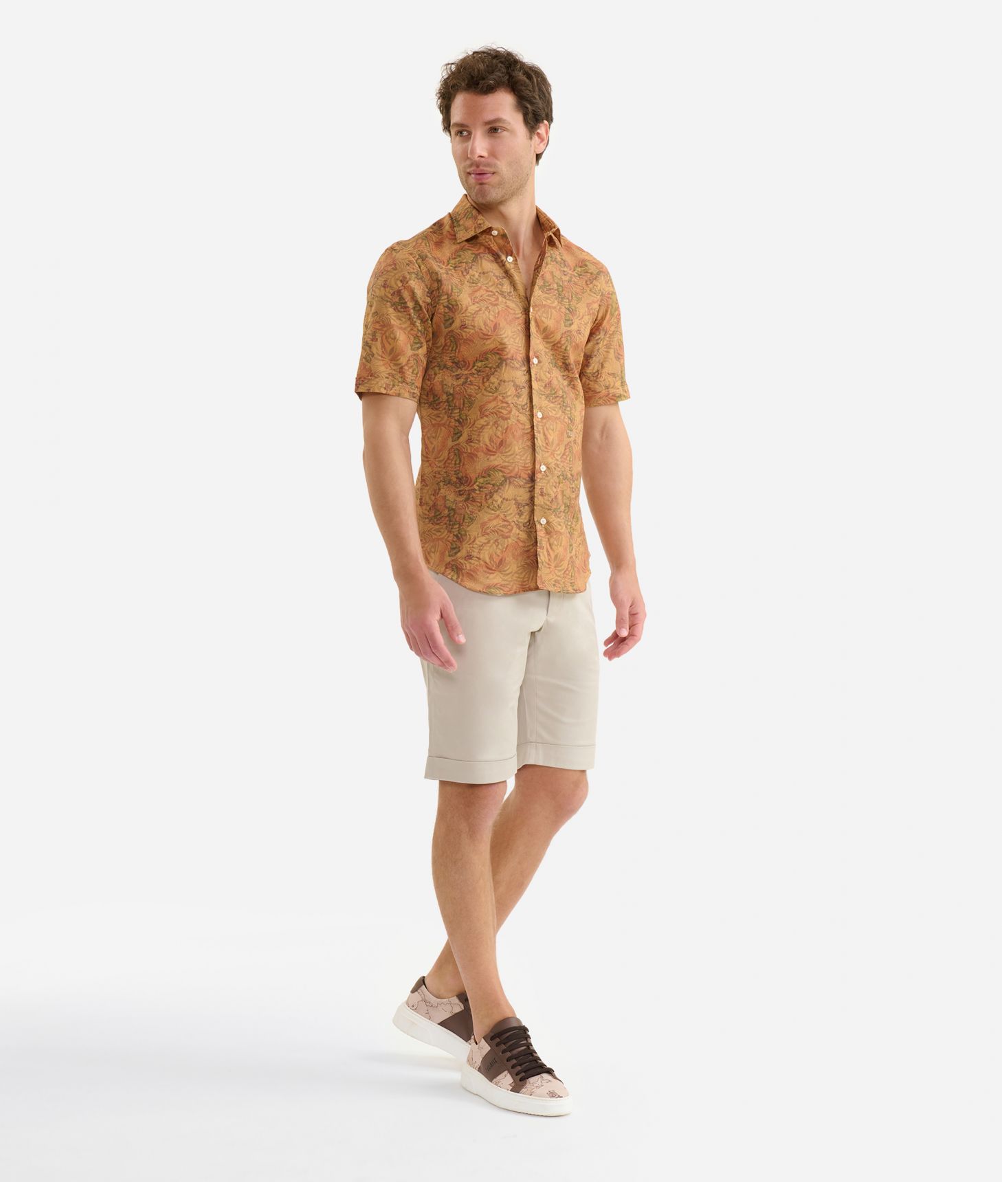 Short-sleeve slim fit linen blend shirt with Geo Equator print,front