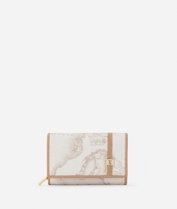 Geo White wallet with 1C detail 