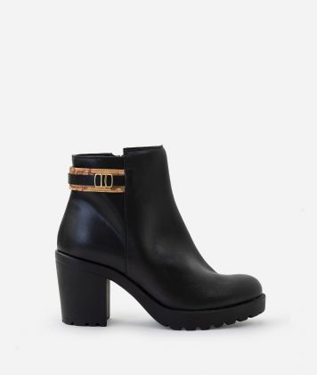 Smooth leather ankle boots with loops Black