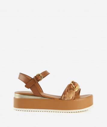 Smooth leather wedge sandals with chain Leather Brown