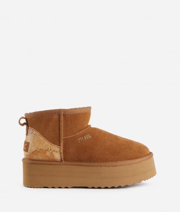Fleece-lined suede mini boots with 1ᴬ Classe logo Natural