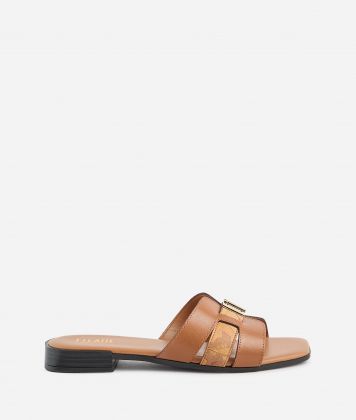 Smooth leather sandals with 1C detail Tan Smooth leather sandals with 1C detail Tan