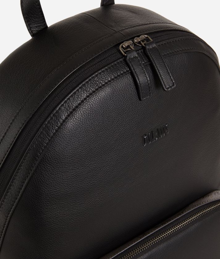 Backpack leather black